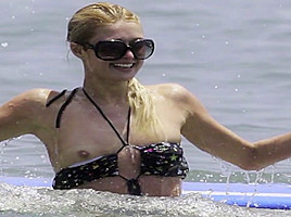 Paris hilton