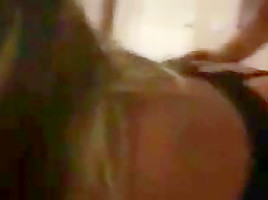 Paula matarazzo dando pra 2 novinhos
