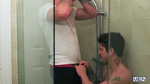 Pierre Fitch & William Seed in When The Top's Away: 2 - MenNetwork