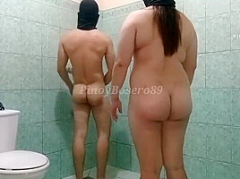 Pinay Na Mahilig Chumupa At Magpakain Sa Loob Ng Cr Nagpakantot Kay Sir