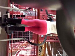 Pink spandex gym booty 2