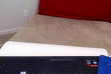 Pissing masturbating babe solo toy play
