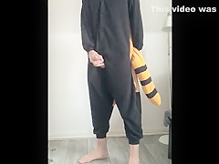 Racoon Guy Wanks