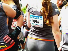 Really cool girl with awesome round ass was roller skating