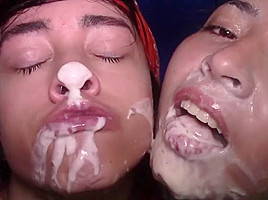 Really nasty extreme deepthroating (threesome)