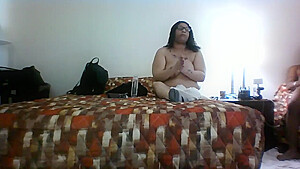 Red Bone In Big Tits Naked Oil Rub / Pussy Play