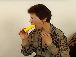 Reife Hausfrauen Scene03