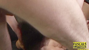 Riding ebony submissive gets throated