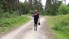 Secretary Sam on a Lunchtime Stroll