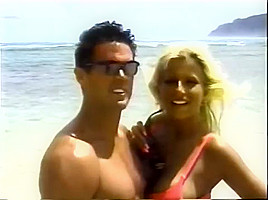 Sex Hawaiian Style - Scene 1