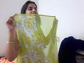Sexy Aged Indian Aunty