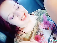 She Jerks Off Her Clit While I Stretch Both Holes In The Car On The Street