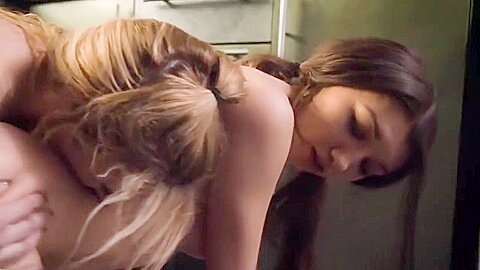 She Must Be Mine - Lesbian - Aiden Ashley - Maya Wolfe - Blonde - Brunette - Mature - Squirting