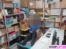 Shoplifting teen 18+ asks for forgiveness