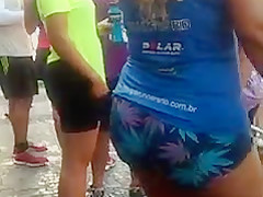 Shortinho de cannabis