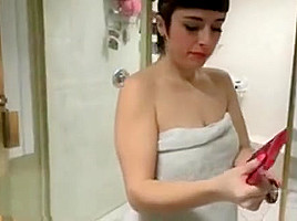 Simone Delilah Masturbates Her Hairy Pussy In The Shower