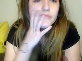 Spanish girl bates on cr