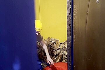 Spying On How Guys Fuck In The Barn