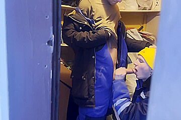 Spying On How Guys Fuck In The Barn