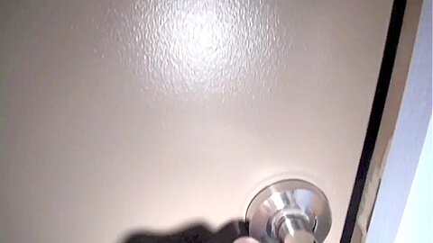 Straight fucked in massage room by Sunny - CrunchBoy