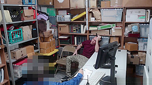 Sweetmadison Hart Spread Her Legs To Fuck Hard Dick