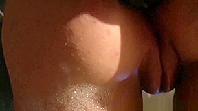 Tattooed Amateur Couple Bubble Bath w/ Female Orgasm - IdeallyNaked