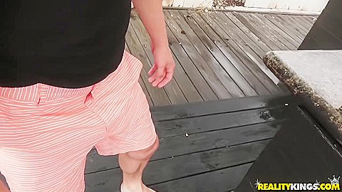 Teen 18+ Maya Bijou Gets Soaking Wet Tonight