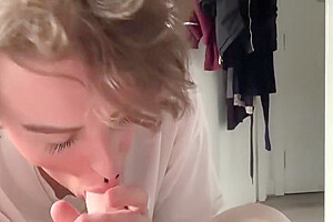 T-girl teen 18+ Traps Blowjob And Bareback Sex