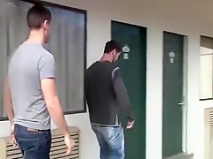 Three muscular dudes enjoy in a motel