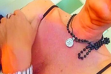 Tina Torride - Who Wants To Lick My Hard Nipples ?