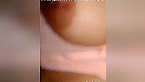 Today Exclusive- Desi Cpl Romance And Wife Showing Boobs 2