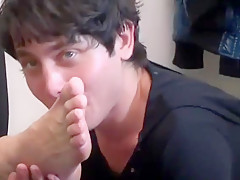 Twink Feet Licker Slave