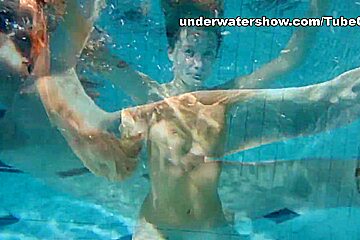 UnderwaterShow Video: Edwige