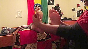 Violet Rose Size 12s Tickled By Her Girlfriend