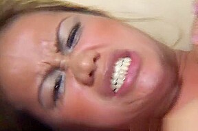 Watch this bleached Filipina spread wide