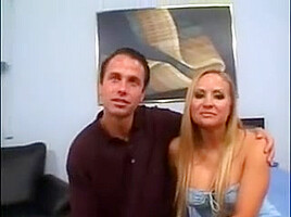 Watching while stud fucks girlfriend