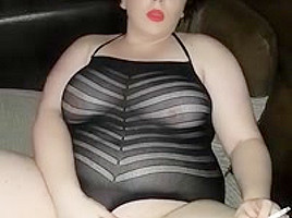 Wife smoking masturbation