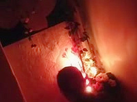 capture farang and thai lady in massage parlour