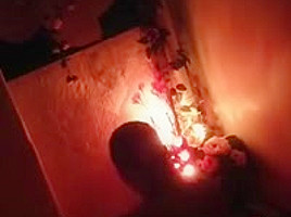 capture farang and thai lady in massage parlour