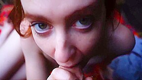 college girl Ginger Autumn pee & fuck outdoor