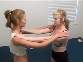 girls wrestling