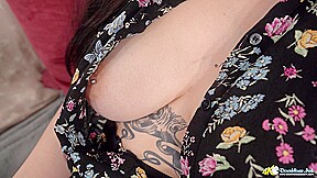 in Cleavage Teaser - DownblouseJerk