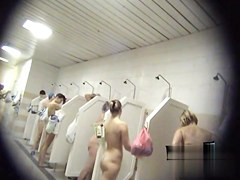 in public pool showers 891