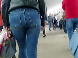 junior MILF with round ass