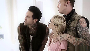 teen 18+ Girlfriend Piper Perri Gangbanged By Drug Dealers
