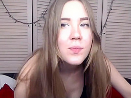 teen 18+ With Nipple Piercing Playing Her Pussy