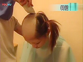 teen 18+ girl headshave